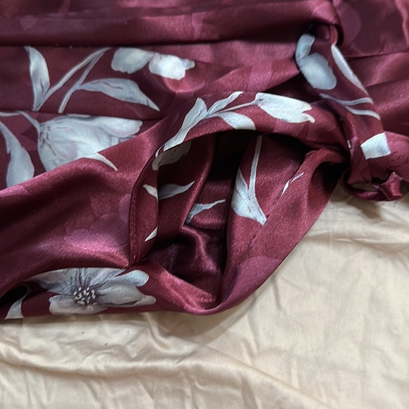 Vintage Halston Robe - Picture 5 of 6